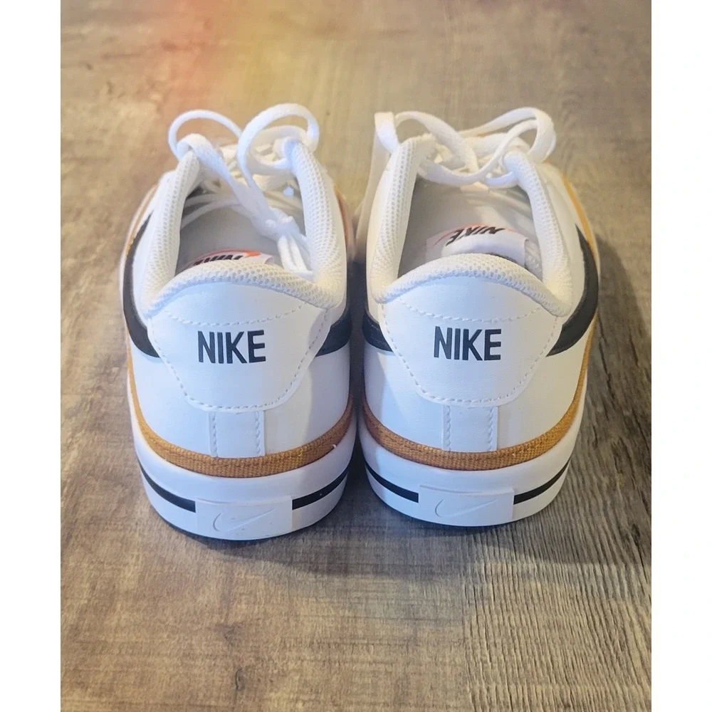 Nike Court Legacy GS Sneakers White Black Lifestyle Shoes Size 6.5Y DA5380-102